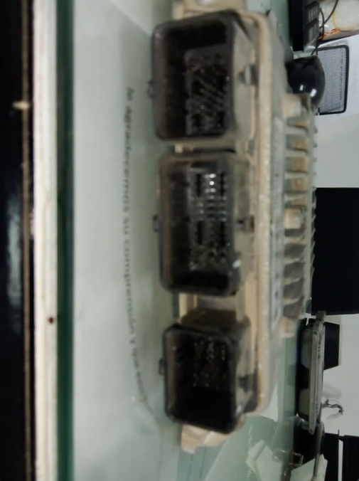 Centralita Bosch para Opel INSIGNIA - Imagen 2